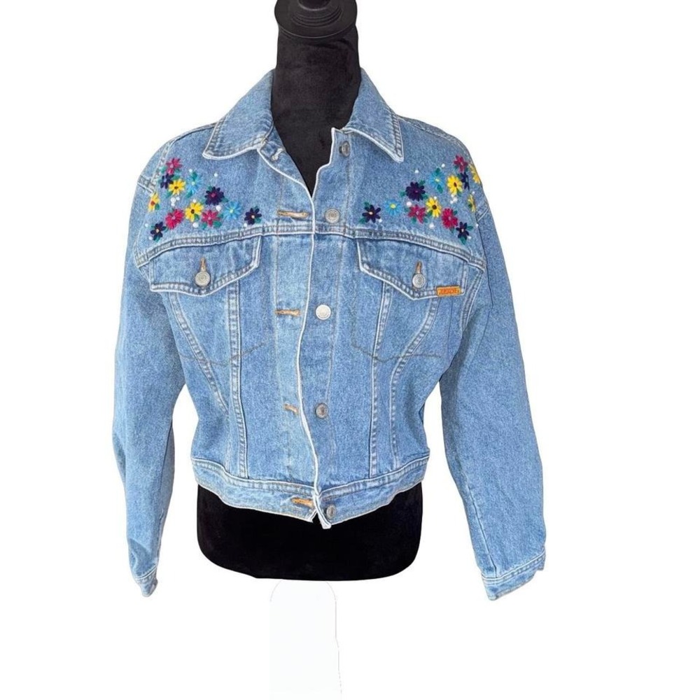 90s Jordache Women Vintage Embroidered Denim Trucker Jacket Size‎ M Crop Floral